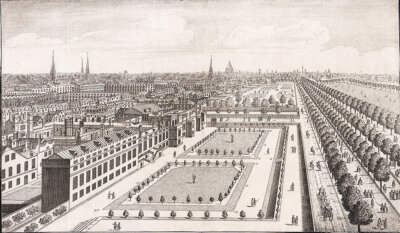 St. James'sPalace and Parks adjacent.